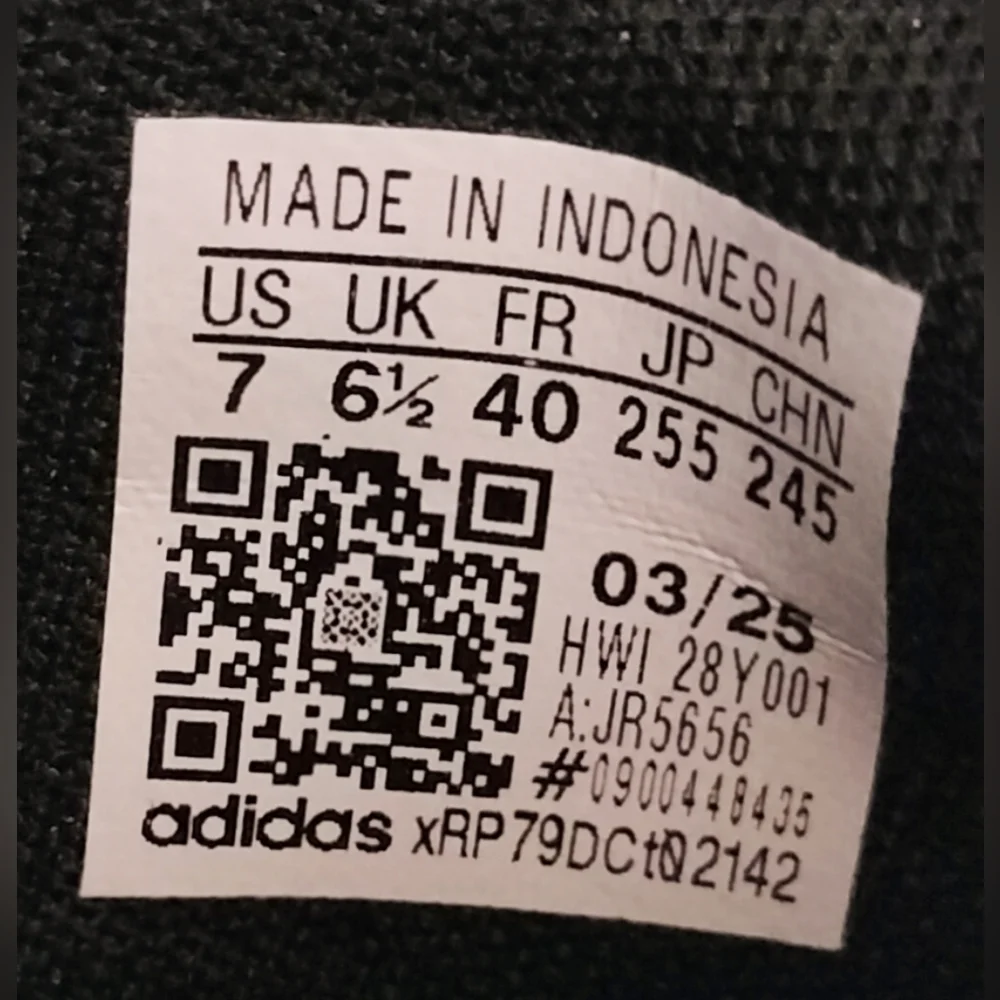 NIB! Adidas Kaptir 4.0K. Size 7 Youth/Women's Size 8.5